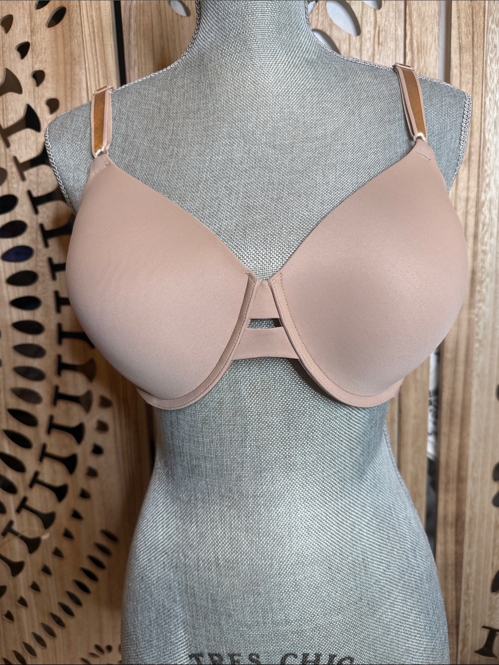 Warner's Smooth Nude Contour Bra in Light Blush - Picture 2 of 7